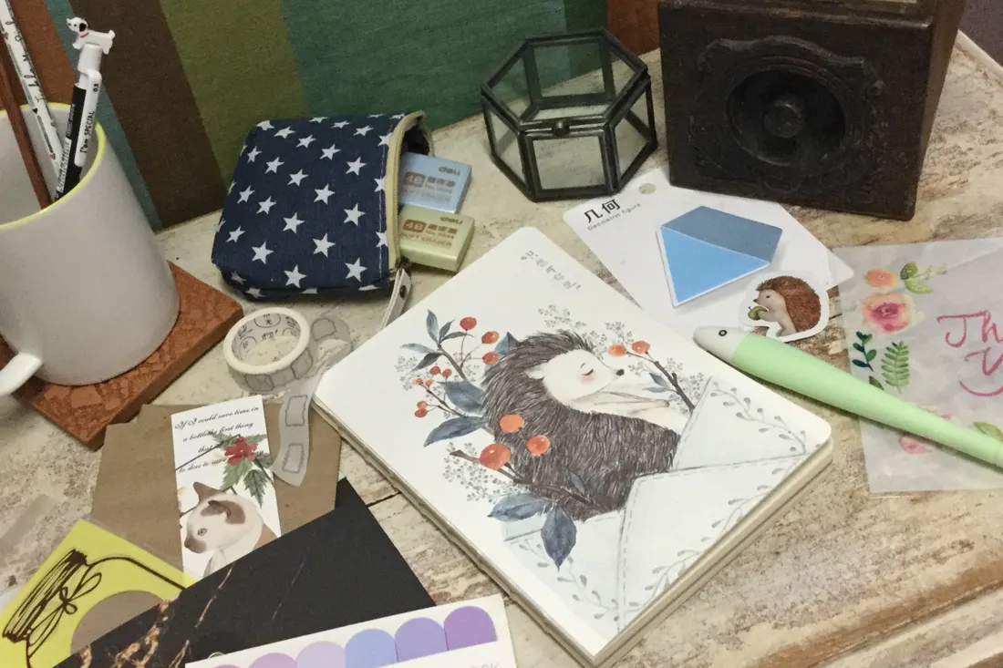 Swan Bliss by Paper Kitty subscription box 2